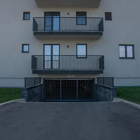 Montis Charming Retreat With View Apartmán