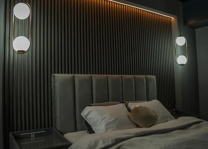 Апартаменты Montis Charming Retreat With View Брашов