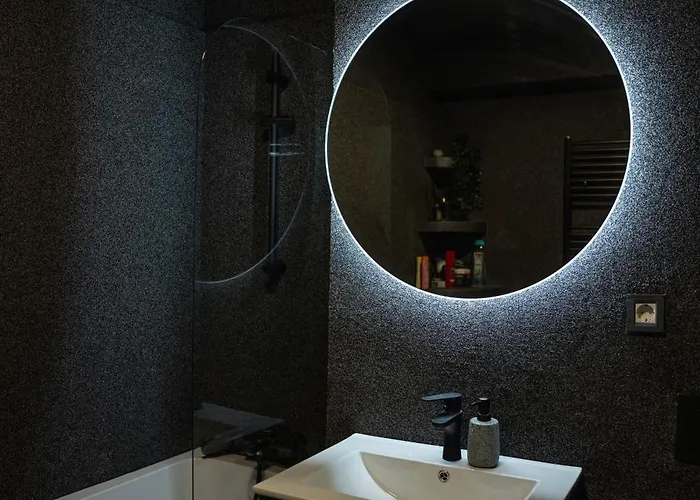 Апартаменты Montis Charming Retreat With View Брашов