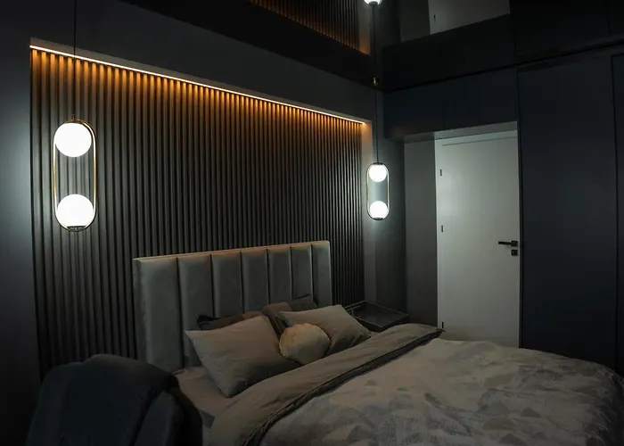 Апартаменты Montis Charming Retreat With View Брашов